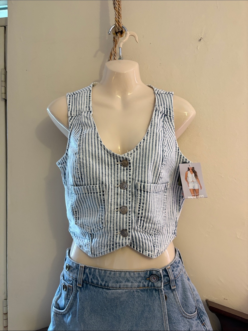 Celebrity Pink White and Blue Striped Cropped Button Vest